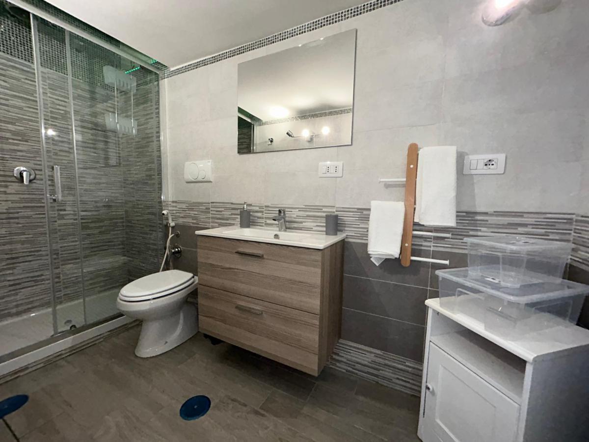 Vico21 Guest House Naples Exterior photo
